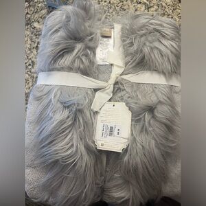 Pottery barn faux fur bathrobe . New with tags.
